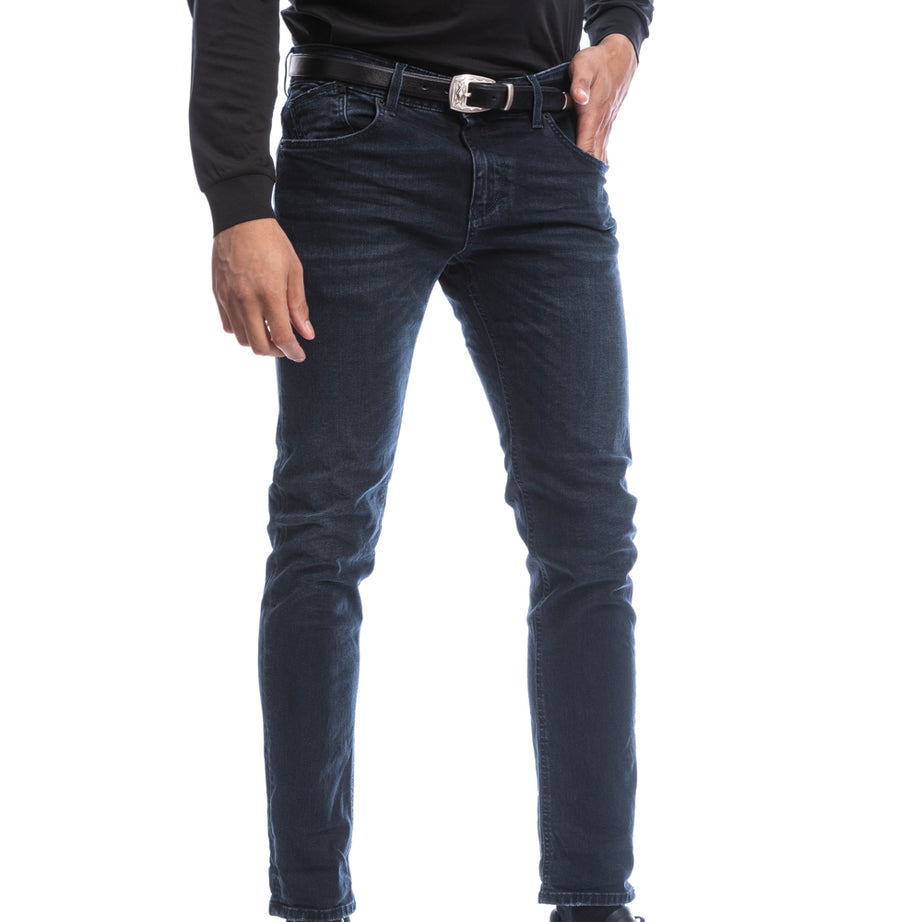 Uniform jeans